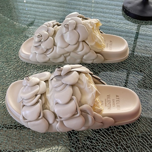 VALENTINO GERAVANI Rose Edition Atelier Petal Slide w/Box and Dustbag - Picture 14 of 15